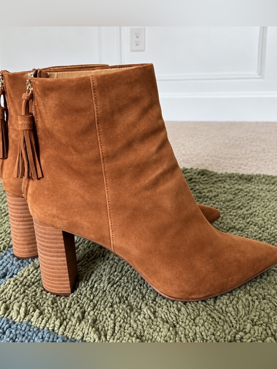 Banana Republic Shoes - Banana Republic Camel Suede Ankle Boots 8.5 Tassel Block Heel